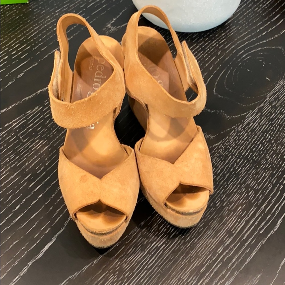 Pedro Garcia Peachy/Nude Wedge